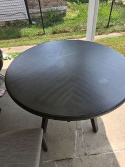 5 peace dining set gray
