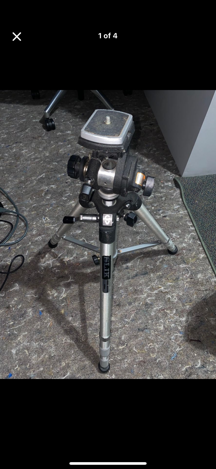 SLIK Video Master Deluxe (3 Section Tripod)