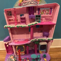 Shopkins Super Mall Playset with Accessories  Northside Chicago pickup 