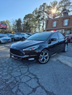 2017 Ford Focus ST