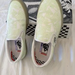 Vans Slip-Ons Glow-in-the-Dark