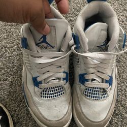 Jordan 4 Military Blue