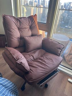 Office Chair (Luxury)