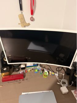 Samsung CF39 Series C32F397FWN 32 inch Widescreen TFT Monitor