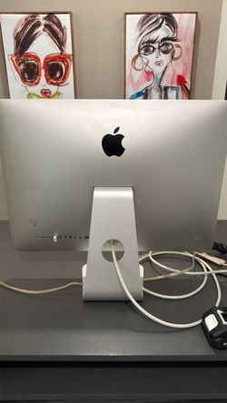 Apple iMac All-in-One Desktop Computer