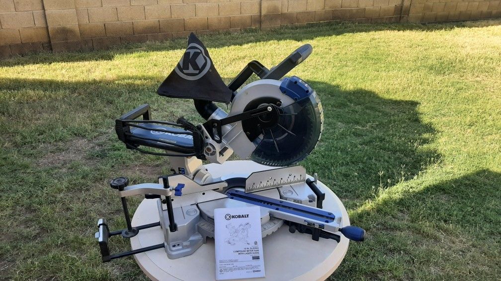 Kobalt 10" Sliding Compound Miter Saw