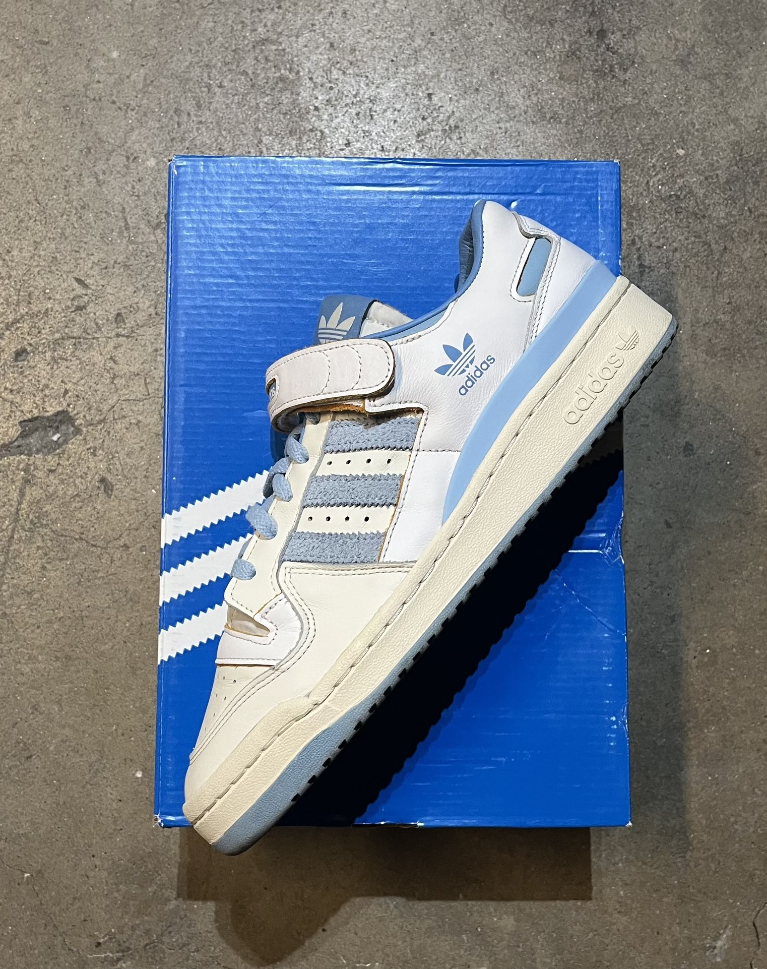Adidas Fórum Low Unc