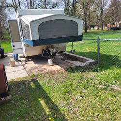 Pop Up Camper