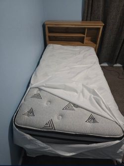 Twin Bed Set And Headboard
