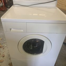 Frigidaire Washer And Dryer Set