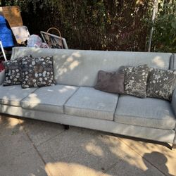 9’ Blue/gray Couch