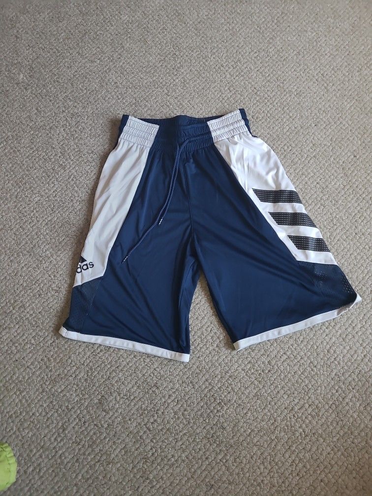 Adidas Boys Shorts Brand New Sizes Small