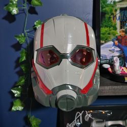 Ant-Man and the Wasp: Quantumania LED Helmet Popcorn Container