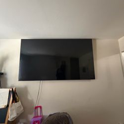 85 inch Samsung Smart TV