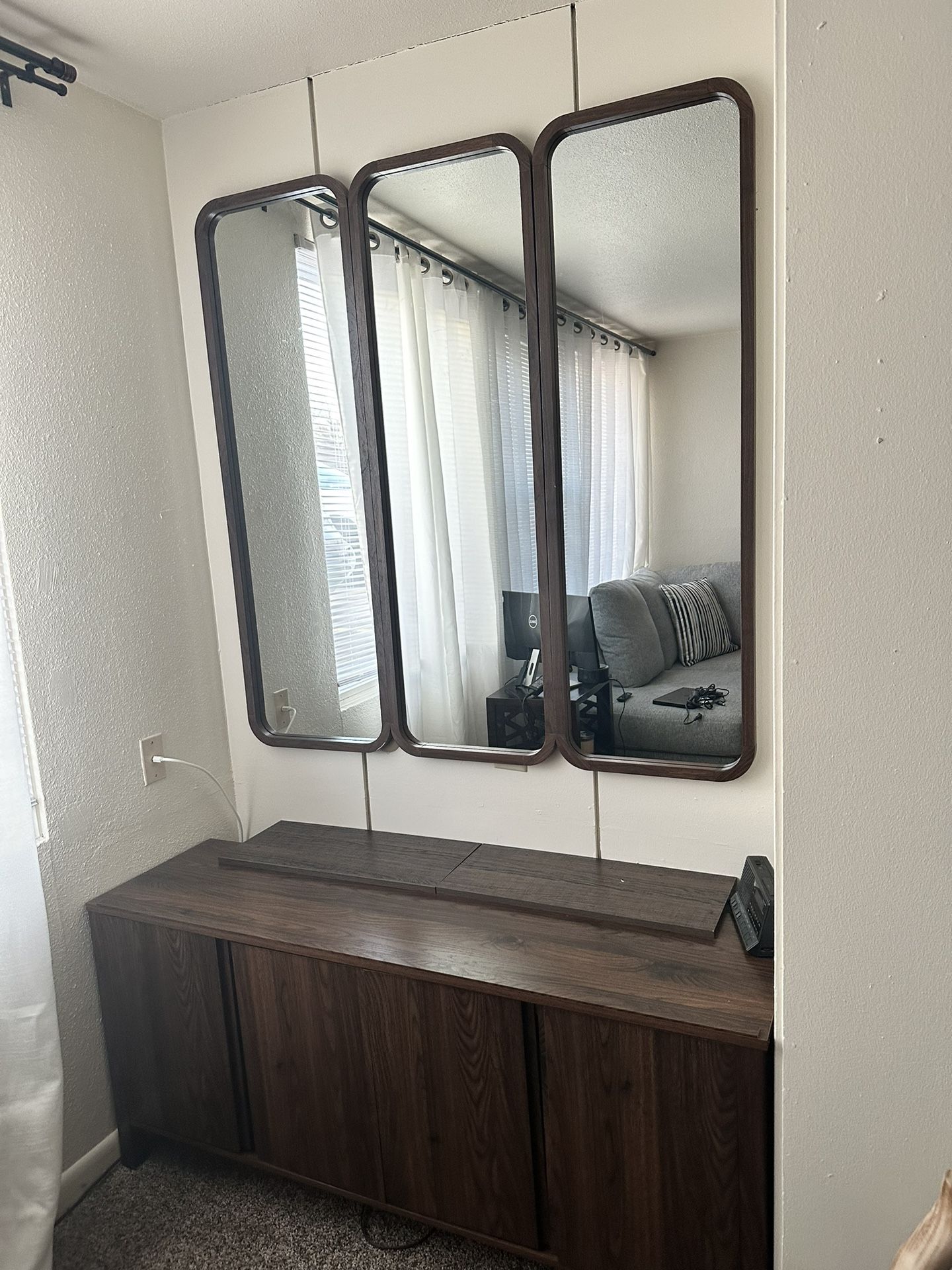 Tv Stand & 3 Mirrors