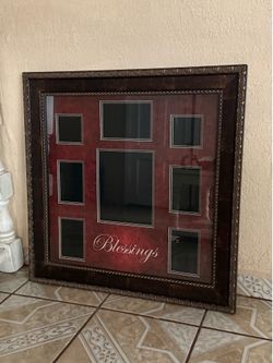 Pictures frame wall piece