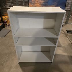 White Storage Shelf / Bookcase – Great Condition