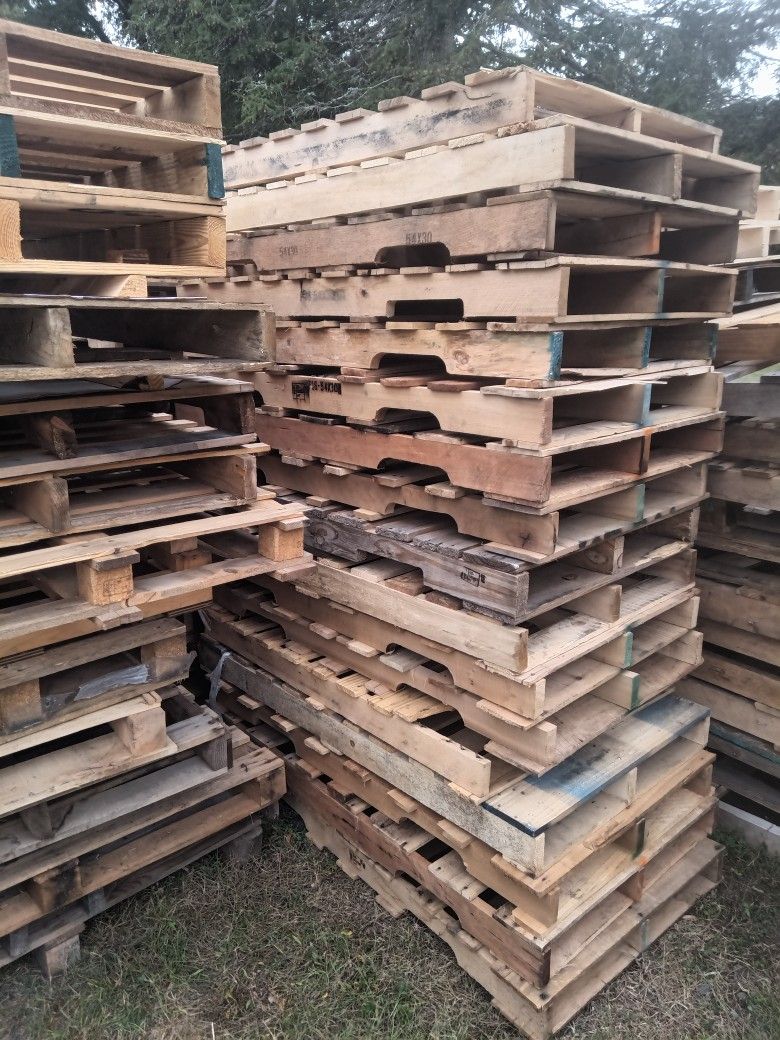 Wood Pallets