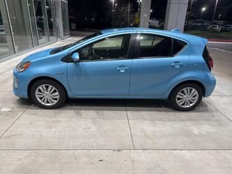 2016 Toyota Prius c