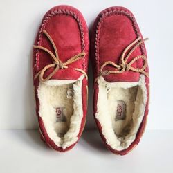 UGG Australia Dakota Slippers Red Suede Sz 8