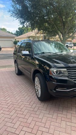 2017 Lincoln navigator reserved