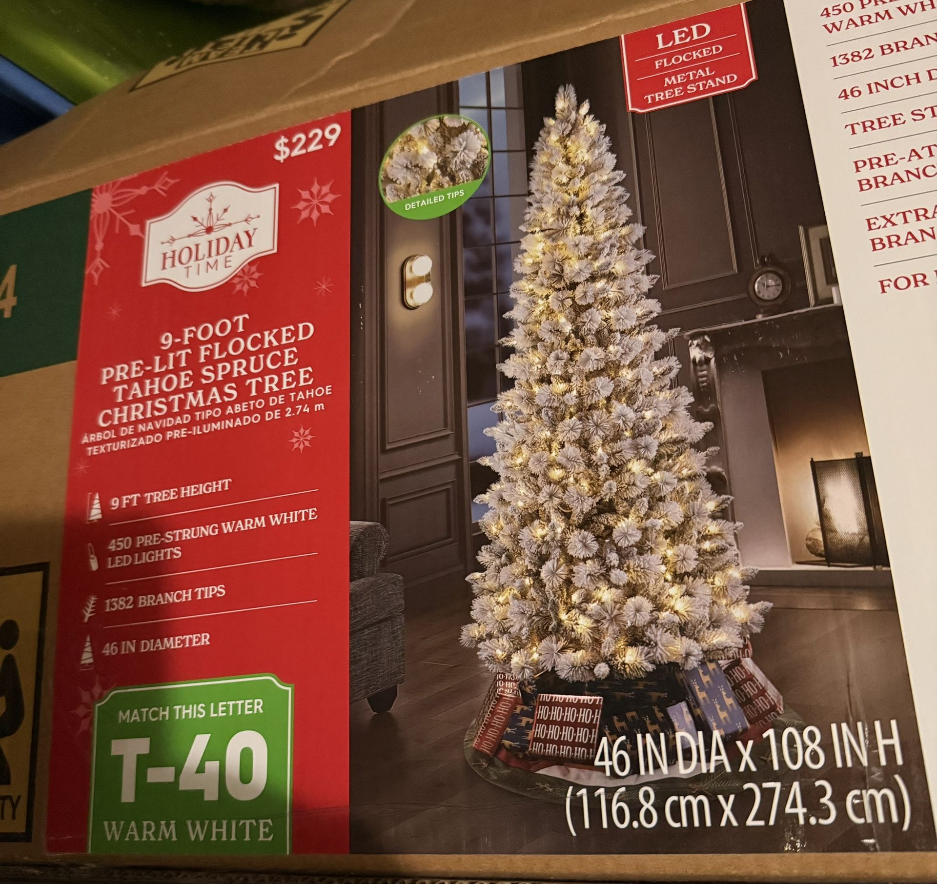 9-FOOT PRE-LIT FLOCKED TAHOE SPRUCE CHRISTMAS TREE ÁRBOL DE NAVIDAD TIPO ABETO DE TAHOE TEXTURIZADO PRE-ILUMINADO DE 2.74 m