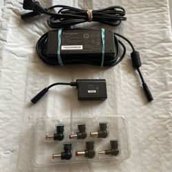 Targus Universal 90w Laptop Charger AC Power Adapter Old Version APA32US With All accessories and tips