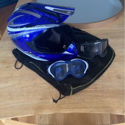 THOR Sxt Dirt bike Helmet With TWO Goggles 