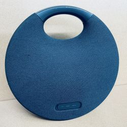 Harmon Kardon Onyx Studio 6 BT Speaker