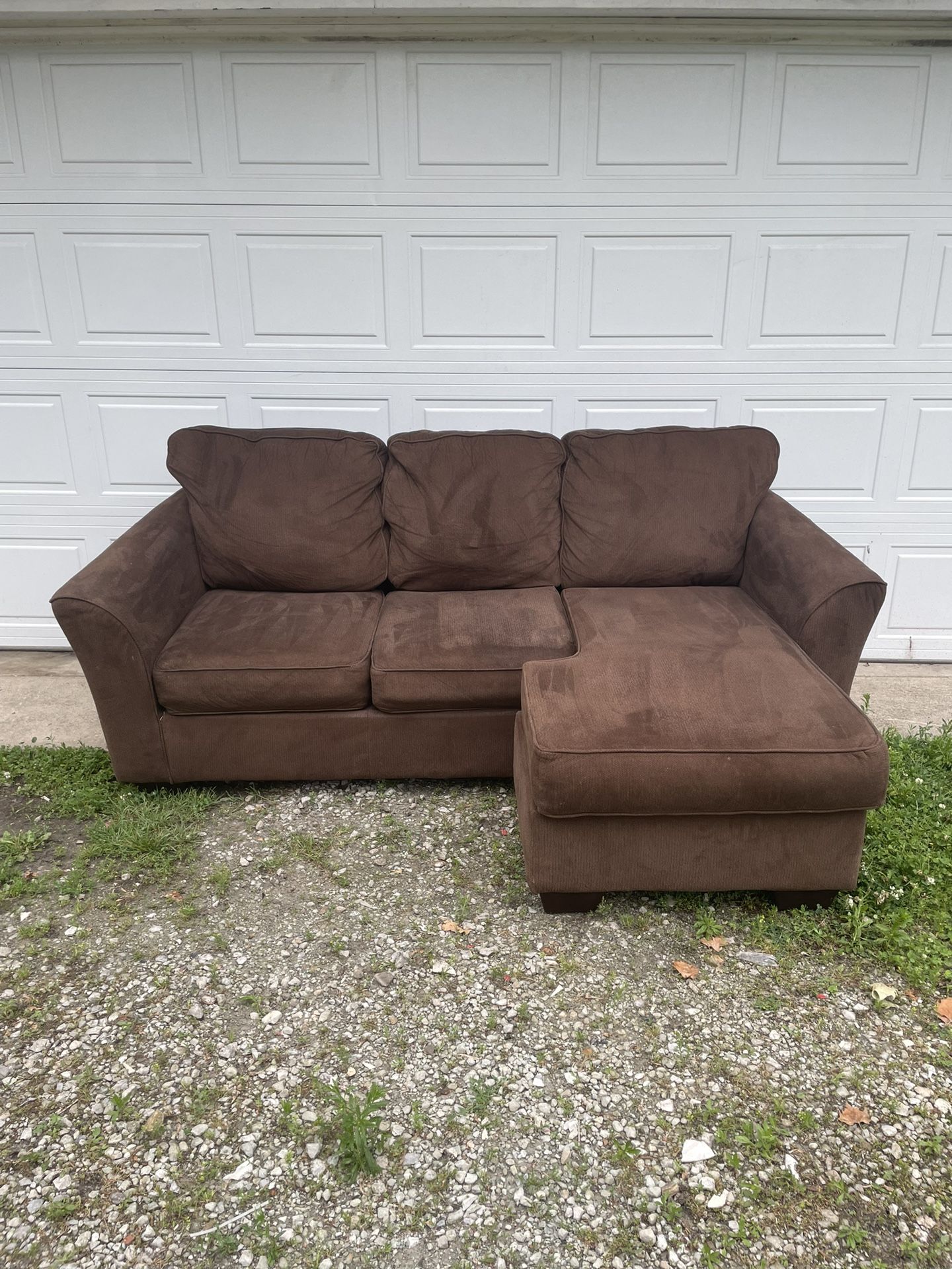 Free Delivery Couch