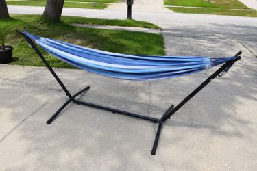 Freestanding Hammock with Stand