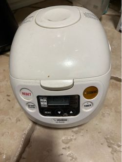 Zojirushi rice cooker and warmer