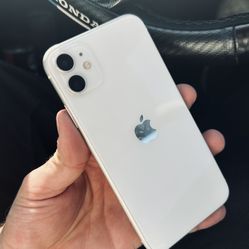 iPhone 11 Unlocked