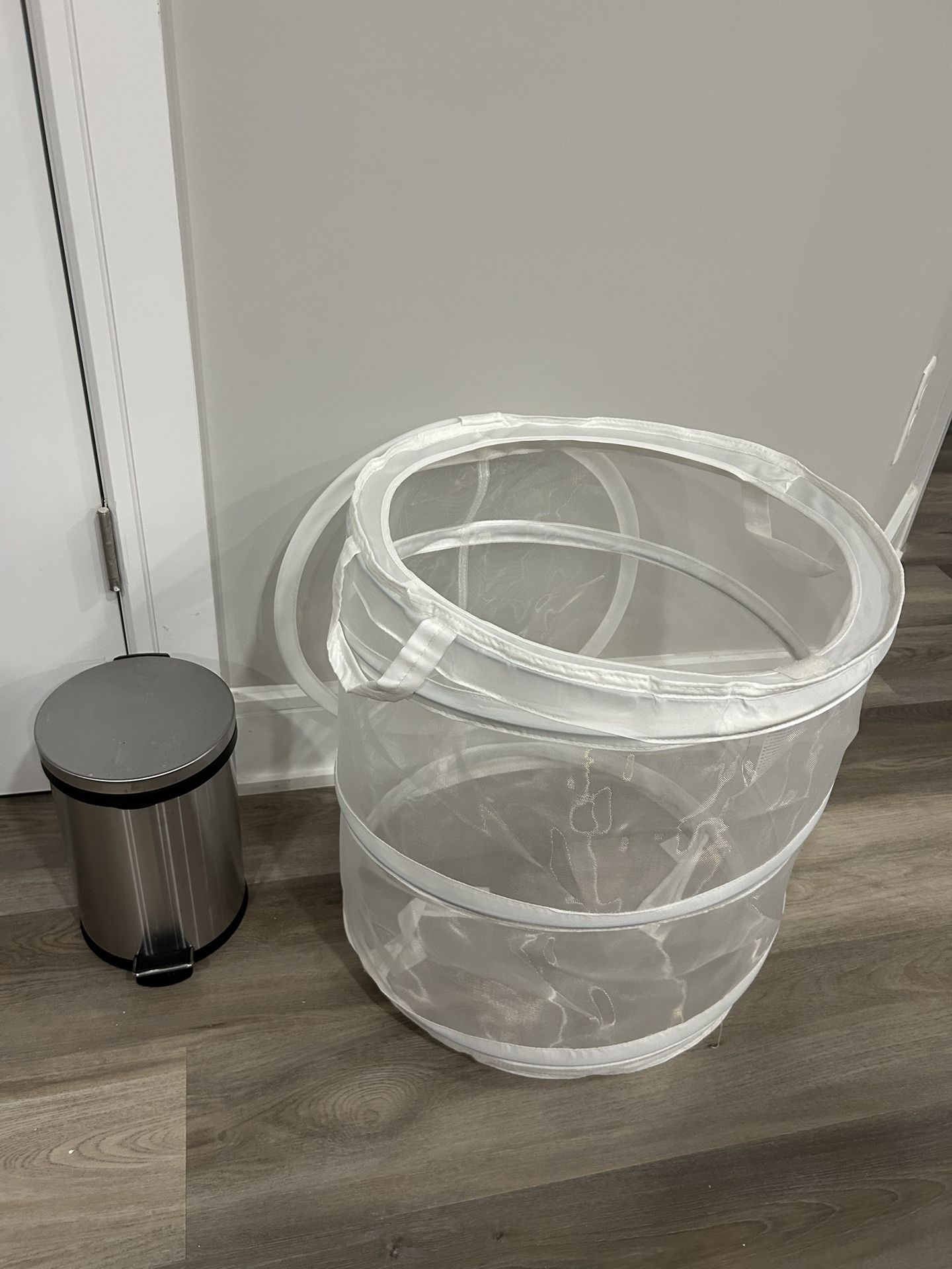 Small Rubbish Bin And Big Clothes Basket 