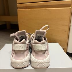 The Nike Air Huarache Run Premium in the "Particle Rose"