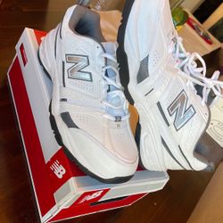 New Balance Men’s White Shoes