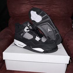 Jordan 4 White Thunder Size 10