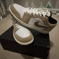 Air Jordan 1 low SE 