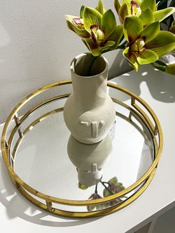 Modern Mirrored Tray, 16 Inch Diameter, Gold, Decorative Round Mirror Tray