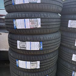 Tengo Set De Llantas 1956515 Marca Celimo 