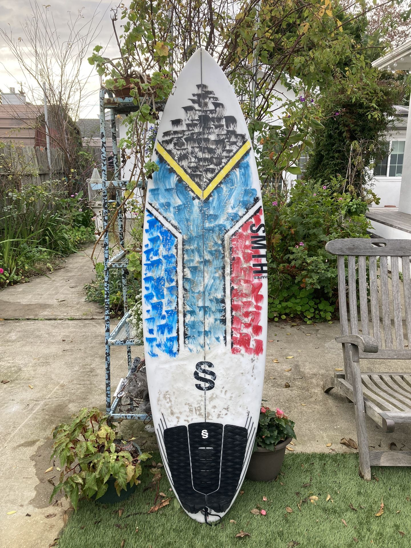 SMTH Shapes Surfboard 