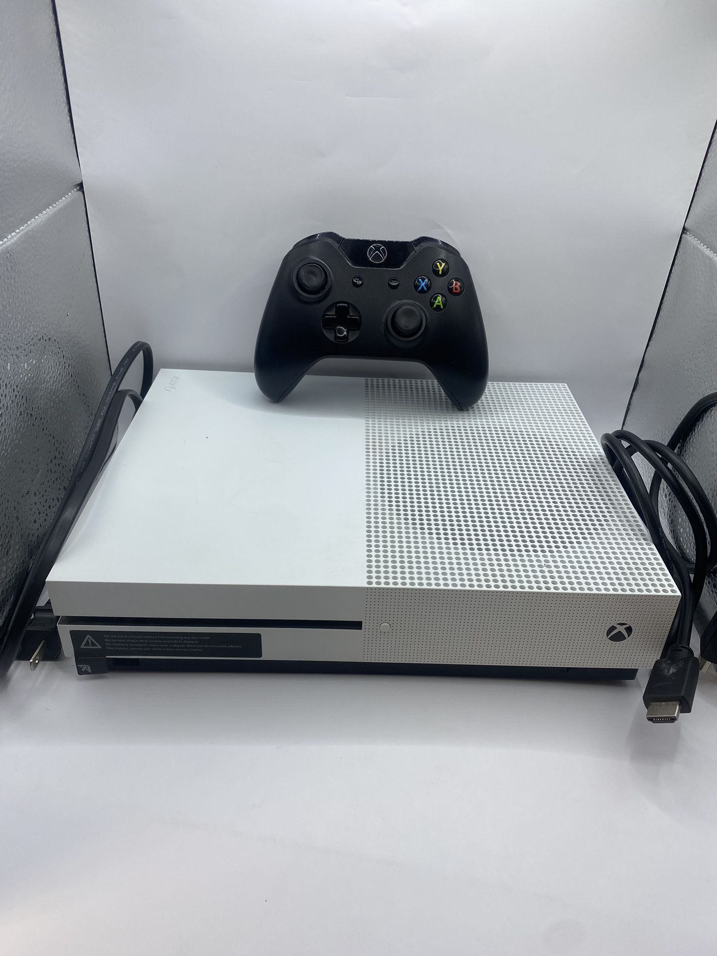 Microsoft Xbox One S 500GB White Console 1681 W/ Controller + HDMI + AC  Tested