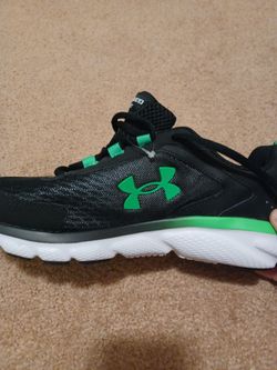Under Armour Charged Assert Men's Black Green Mesh Lace-Up Low Top Athletic Sneakers