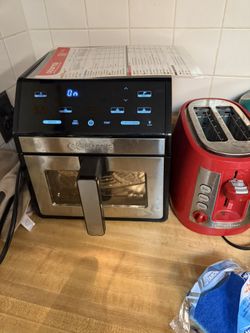 Air Fryer And A Toaster
