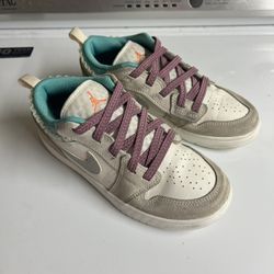 Nike Air Jordan 1 Low “Sail Violet Dust” Size 3Y