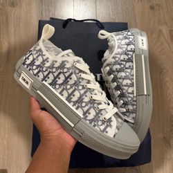Dior B23 Oblique Low Grey Sneakers Men’s