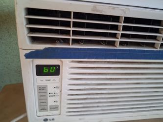 Aire para ventana ,3velocidades trabaja perfectamente