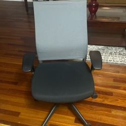 Desk Chair 