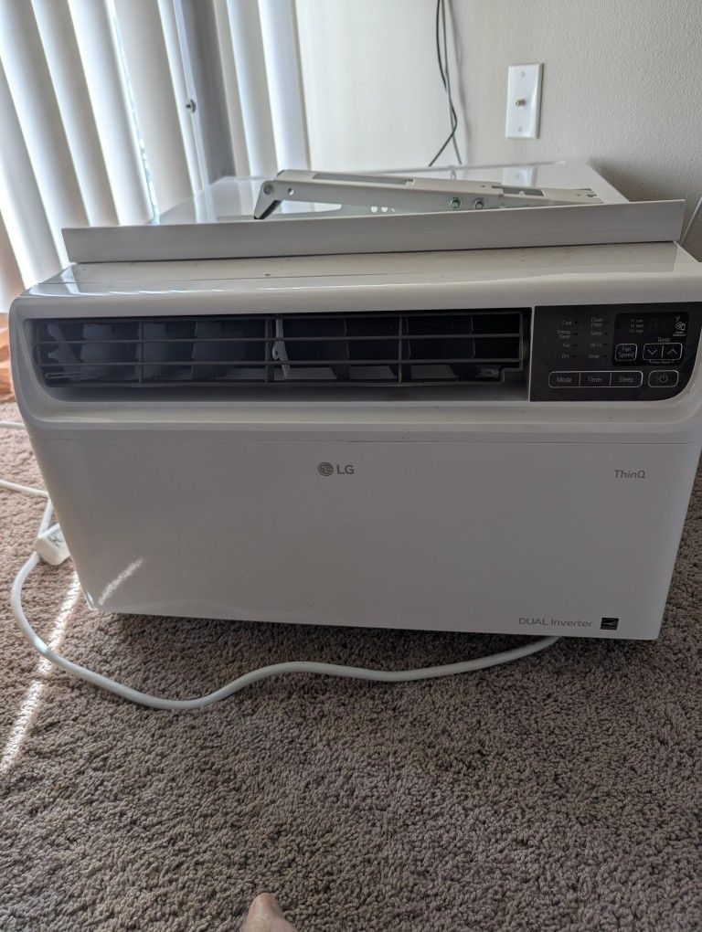 LG 14000 BTU Air Conditioner