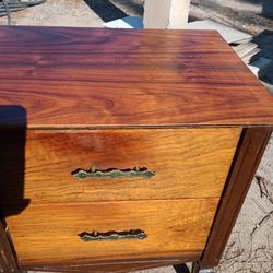 VINTAGE NIGHT STAND.